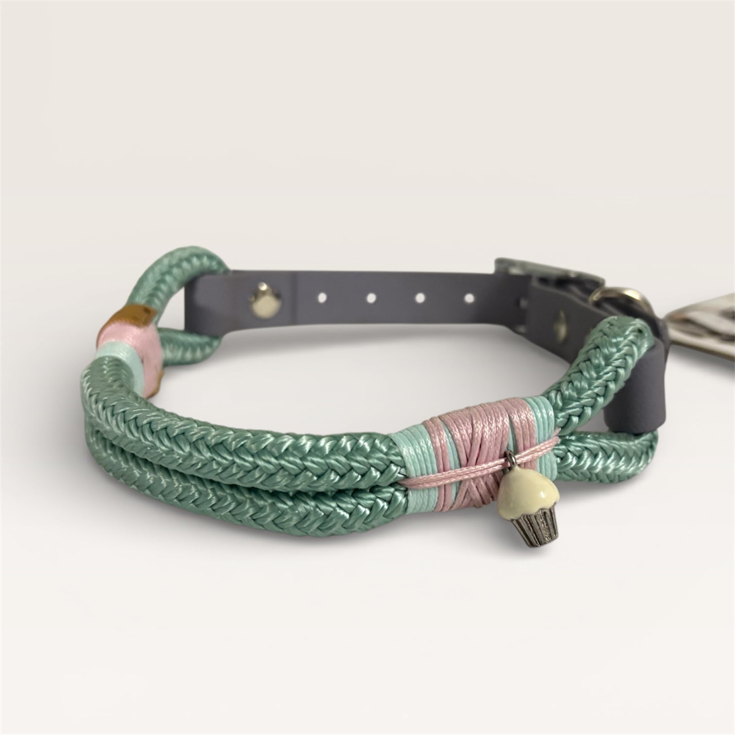 Emmy & Pepe Cupcake Collar M (33-40cm)